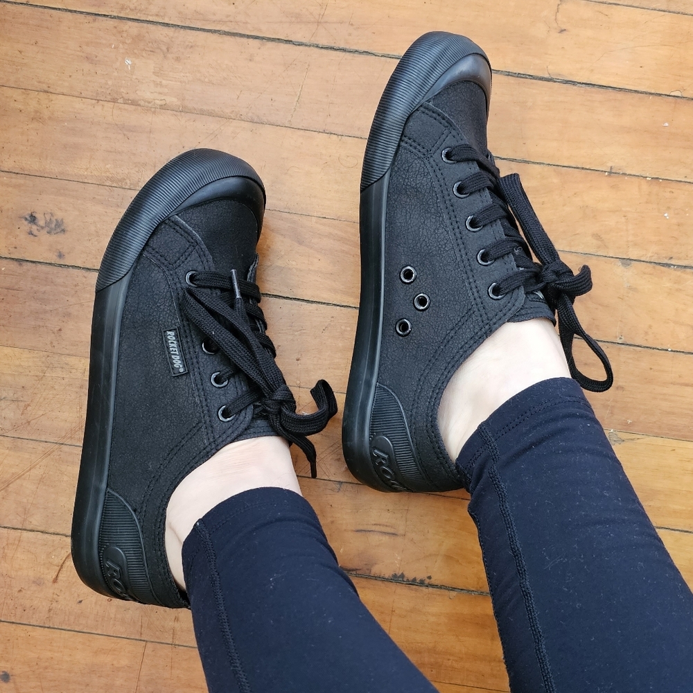 WORN ONCE Black Rocket Dog Jazzin Sneakers